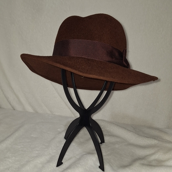 Burberry Hat - Picture 8 of 12